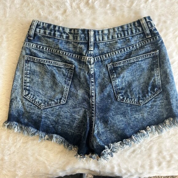 EUC Distressed Denim High-Waisted Cutoff Jean Shorts Size Small - Picture 5 of 7